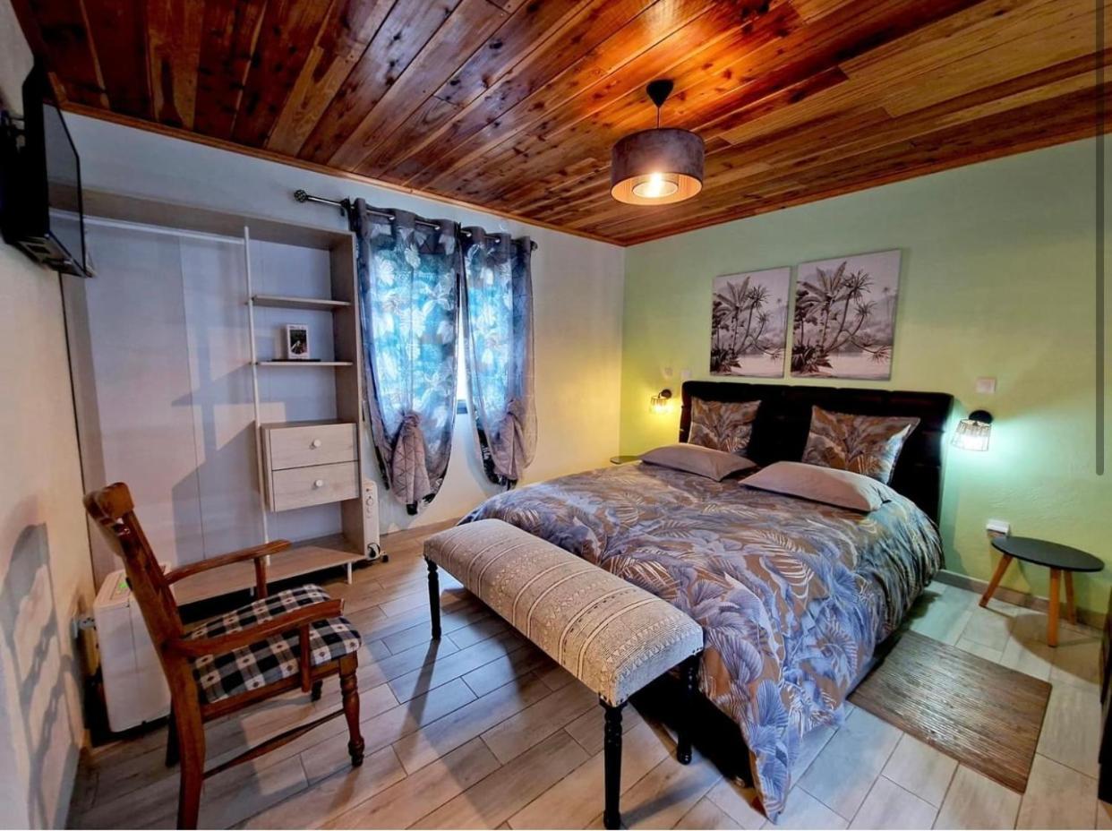Chambres Et Tables D'Hote Du Voyageur La Plaine des Palmistes Kültér fotó